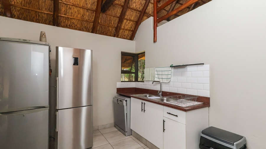 2 Bedroom Property for Sale in Lakeland North West